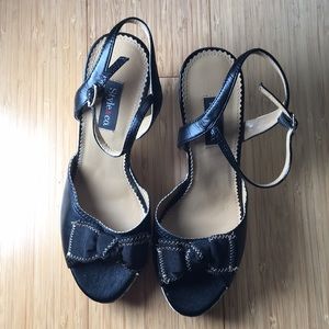 Style & Co.black bowed wedges 6m